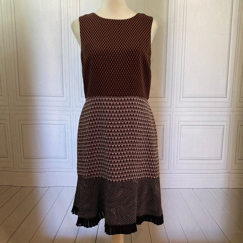 Like New Ann Taylor Navy Sleeveless Dress  6 6P